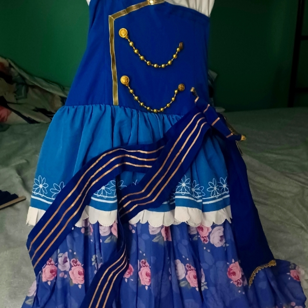 Umi Sonada victorian cosplay